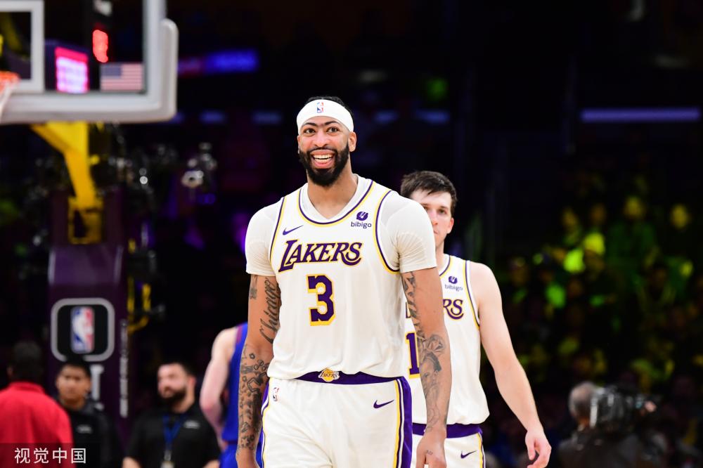 但强敌环伺 但强敌环伺