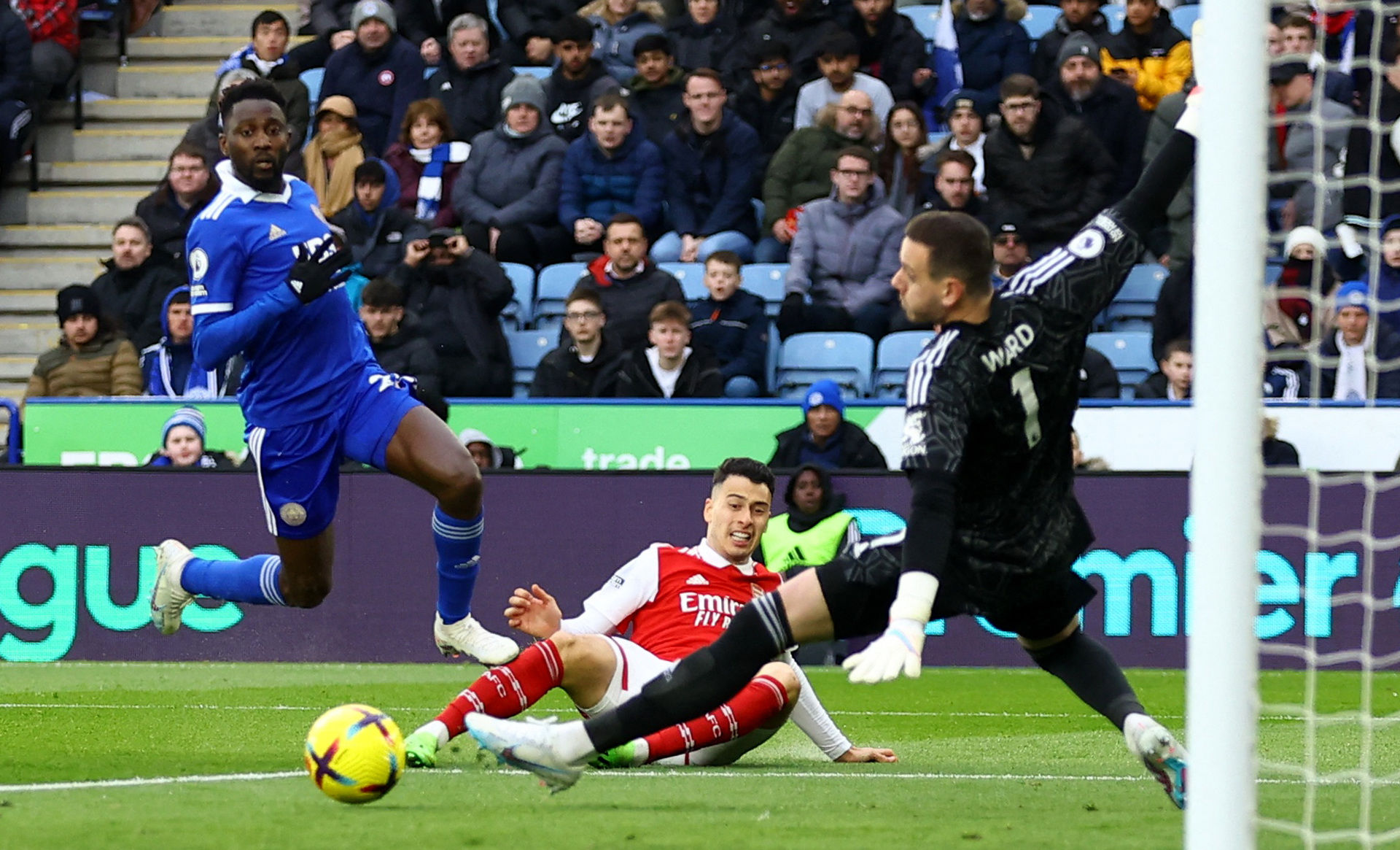 尔面临着恢 尔面临着恢